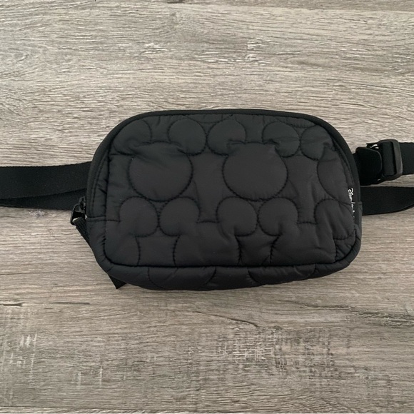 Disney Vera Bradley Nylon Mini Belt Bag - Picture 1 of 4
